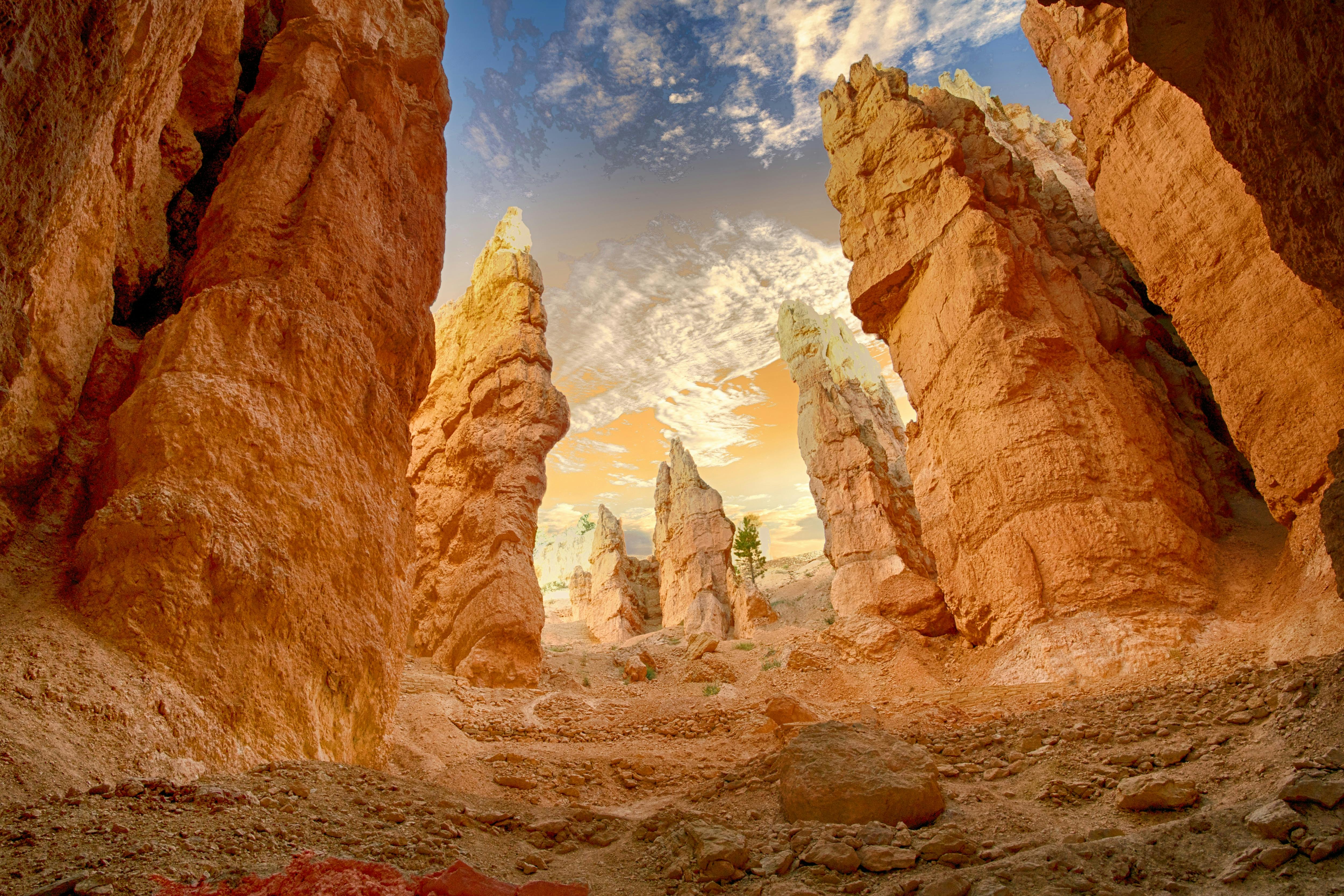 Grand Canyon pillars