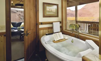 Sorrel River Ranch Resort & Spa bathroom