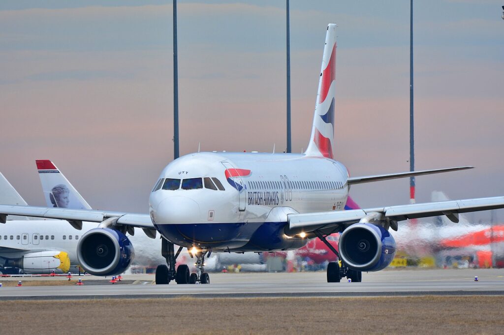 plane at Phoenix Sky Harbor International Airport